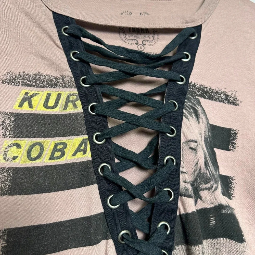 Trunk Ltd Kurt Cobain Lace Up Graphic Tee Mauve Nirvana Grunge Shirt Womens S
